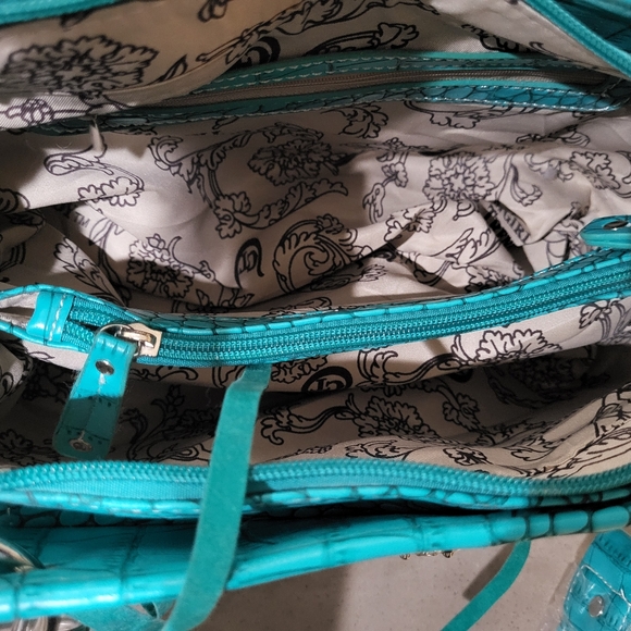 NWOT Cowgirl Trendy Turquoise and Brown Women's Bag w/rhinestones - Picture 5 of 7